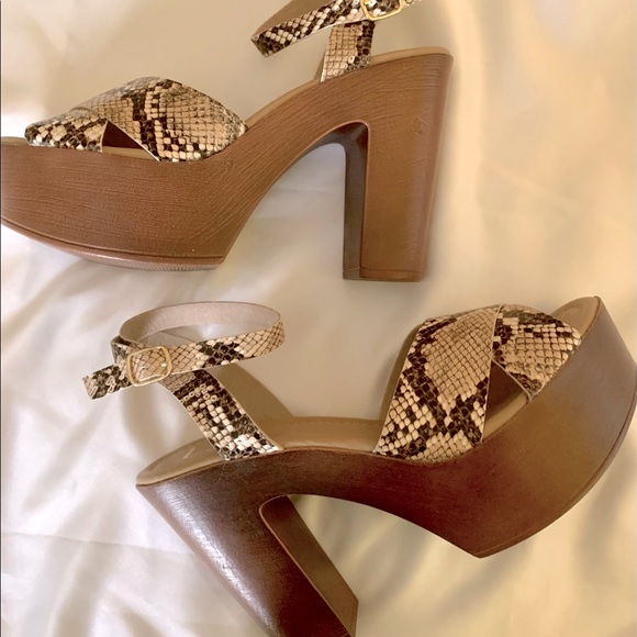 Python Style Heels - Picture 1 of 3